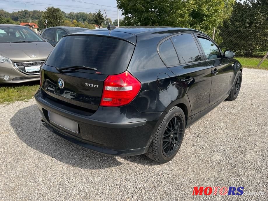 2009' BMW Serija 1 116D photo #4