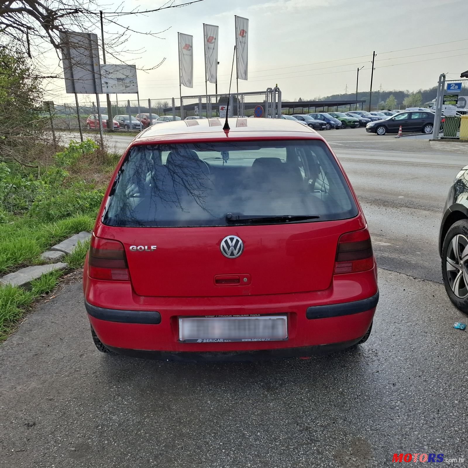 2002' Volkswagen Golf IV 1,4 photo #5