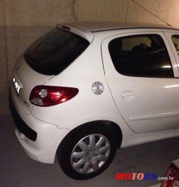 2010' Peugeot 206 1,4 photo #2