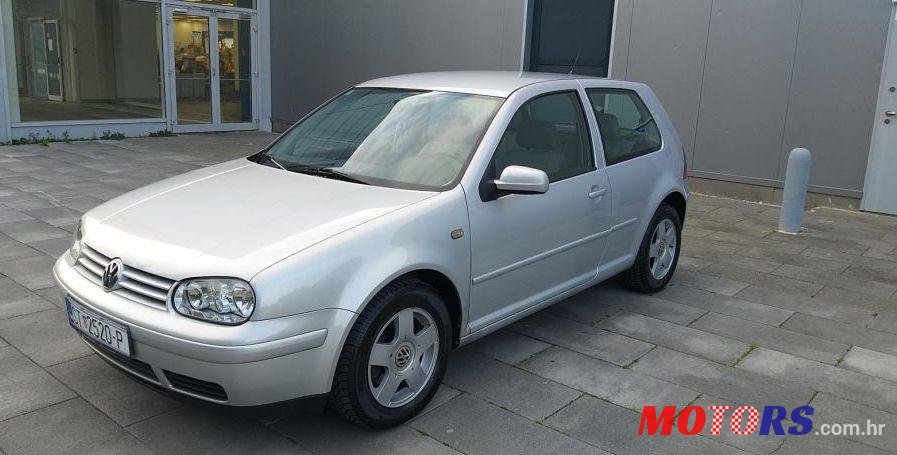 1999' Volkswagen Golf IV 1,9 Tdi photo #1