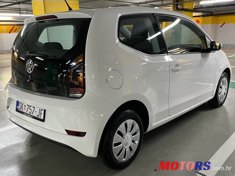 2017' Volkswagen Up! 1,0 photo #5