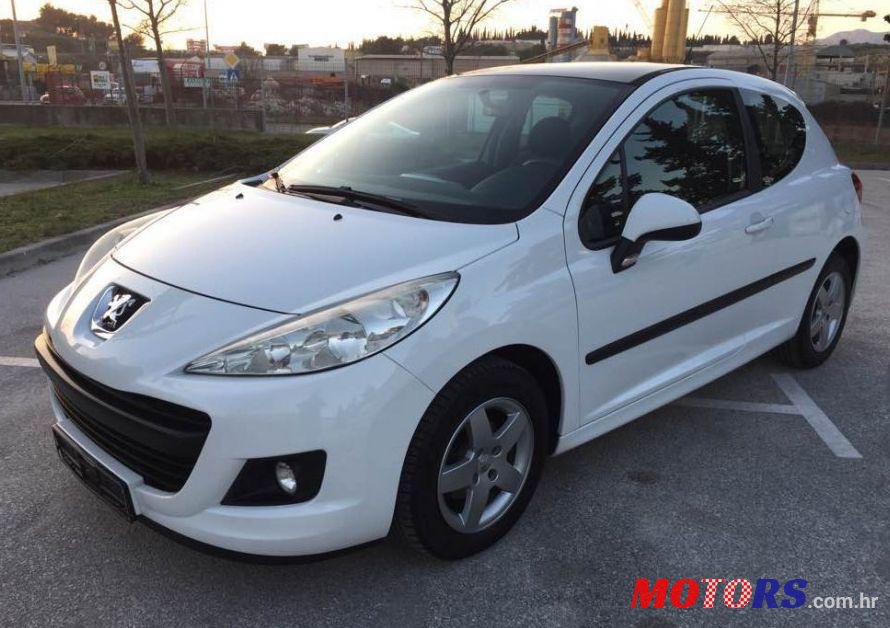 2010' Peugeot 207 1,4 Hdi photo #1