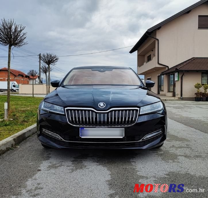 2020' Skoda Superb 2,0 Tdi photo #2