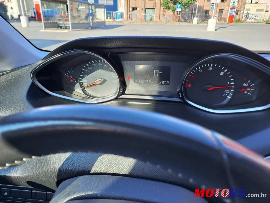 2013' Peugeot 308 1,6 Hdi photo #3