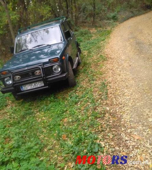 2002' Lada Niva 1700 photo #1