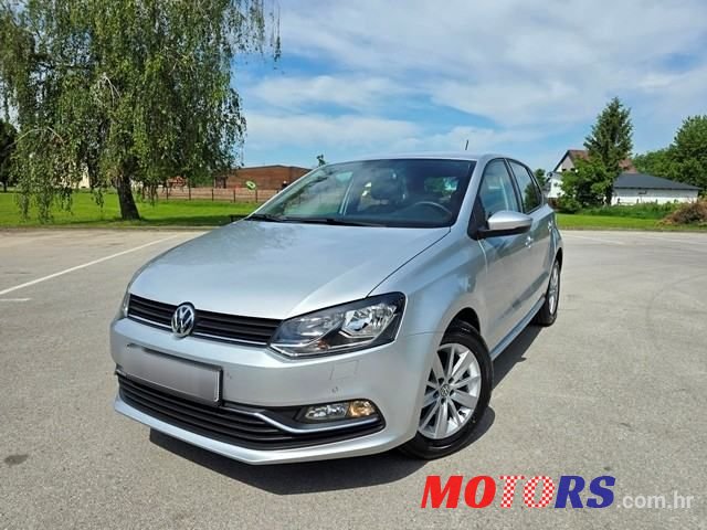 2017' Volkswagen Polo photo #2