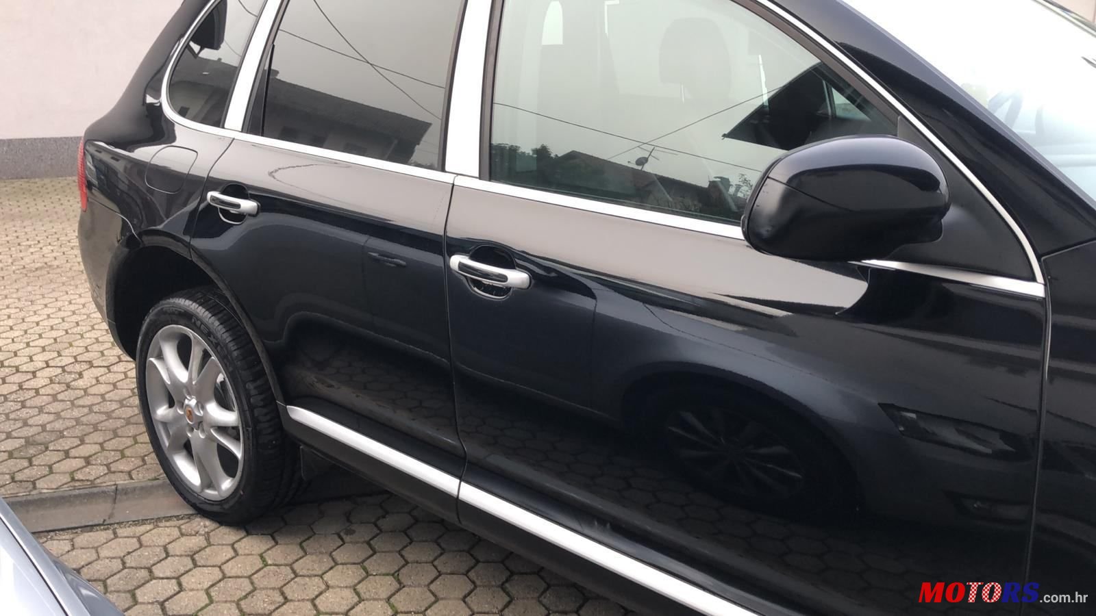 2004' Porsche Cayenne 4,5 V8 photo #5