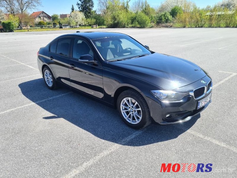 2017' BMW Serija 3 316D photo #2