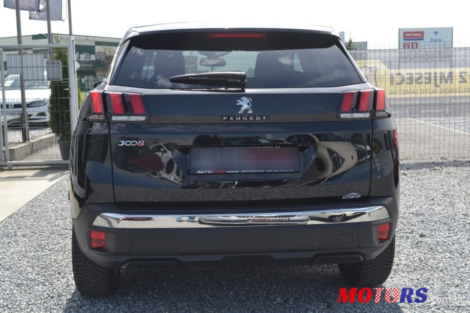 2020' Peugeot 3008 photo #5