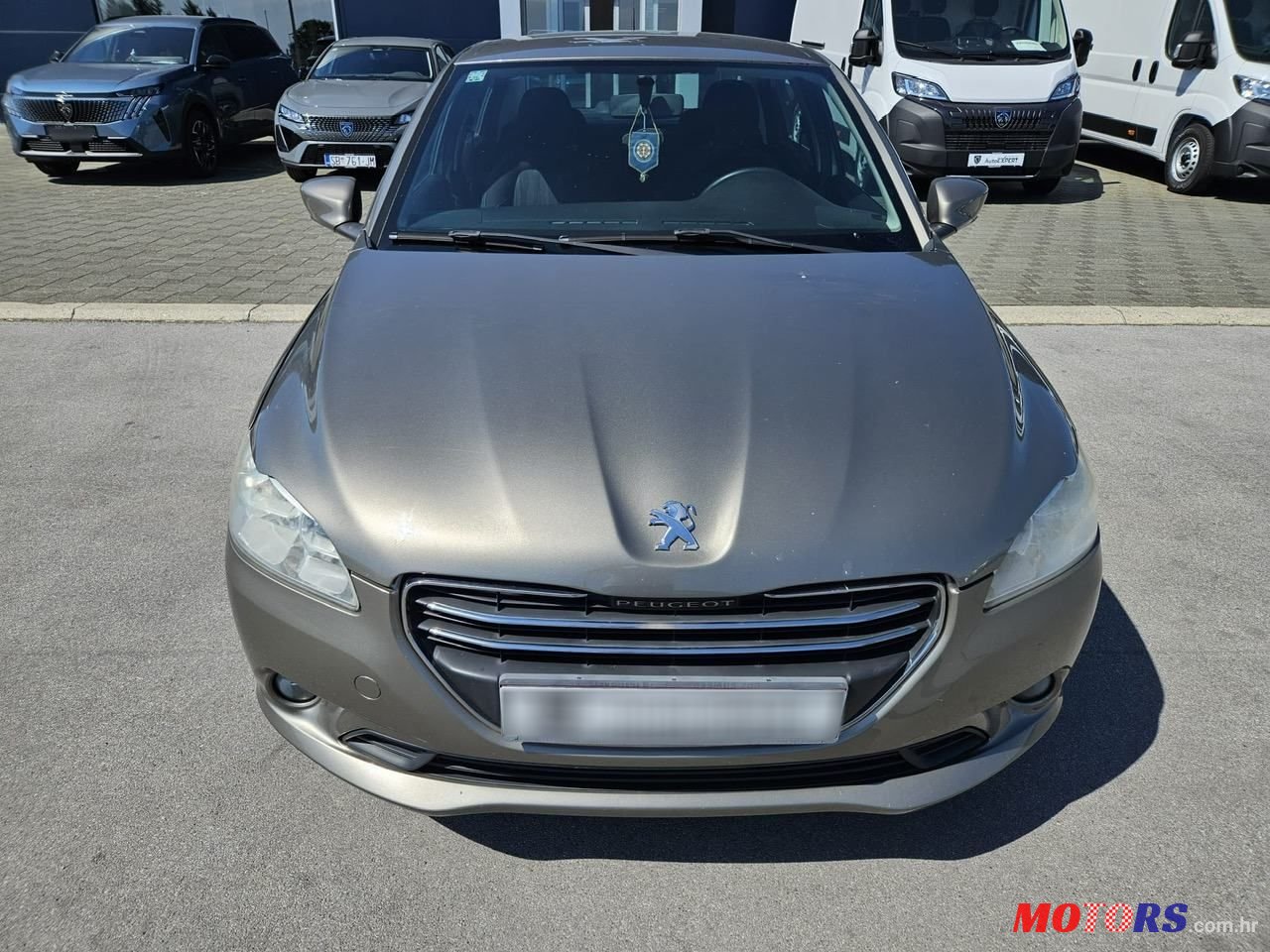 2014' Peugeot 301 1,6 Hdi photo #3