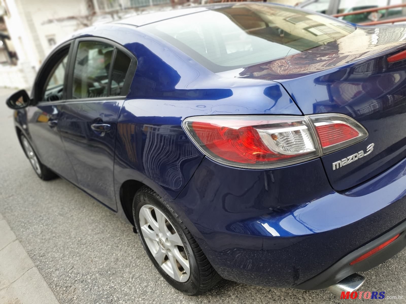 2009' Mazda 3 Hdi photo #3