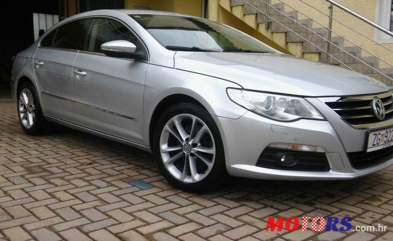 2009' Volkswagen Passat CC 2,0 Tdi photo #2