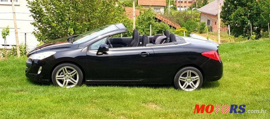 2010' Peugeot 308 Cc 1.6 Hdi photo #1