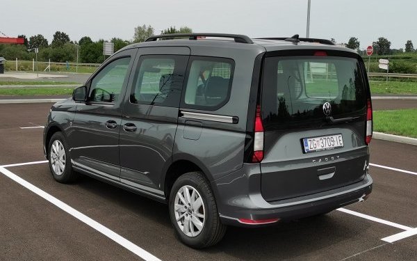 VW Caddy Life Van 2.0 TDI: Najnovija generacija simbola svestranosti je moderan, siguran i napredan automobi