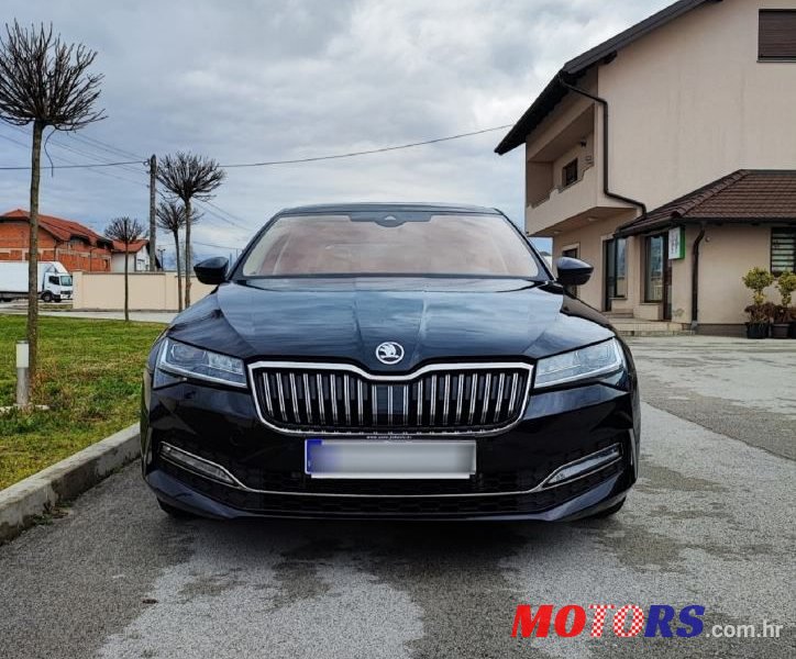 2020' Skoda Superb 2,0 Tdi photo #2