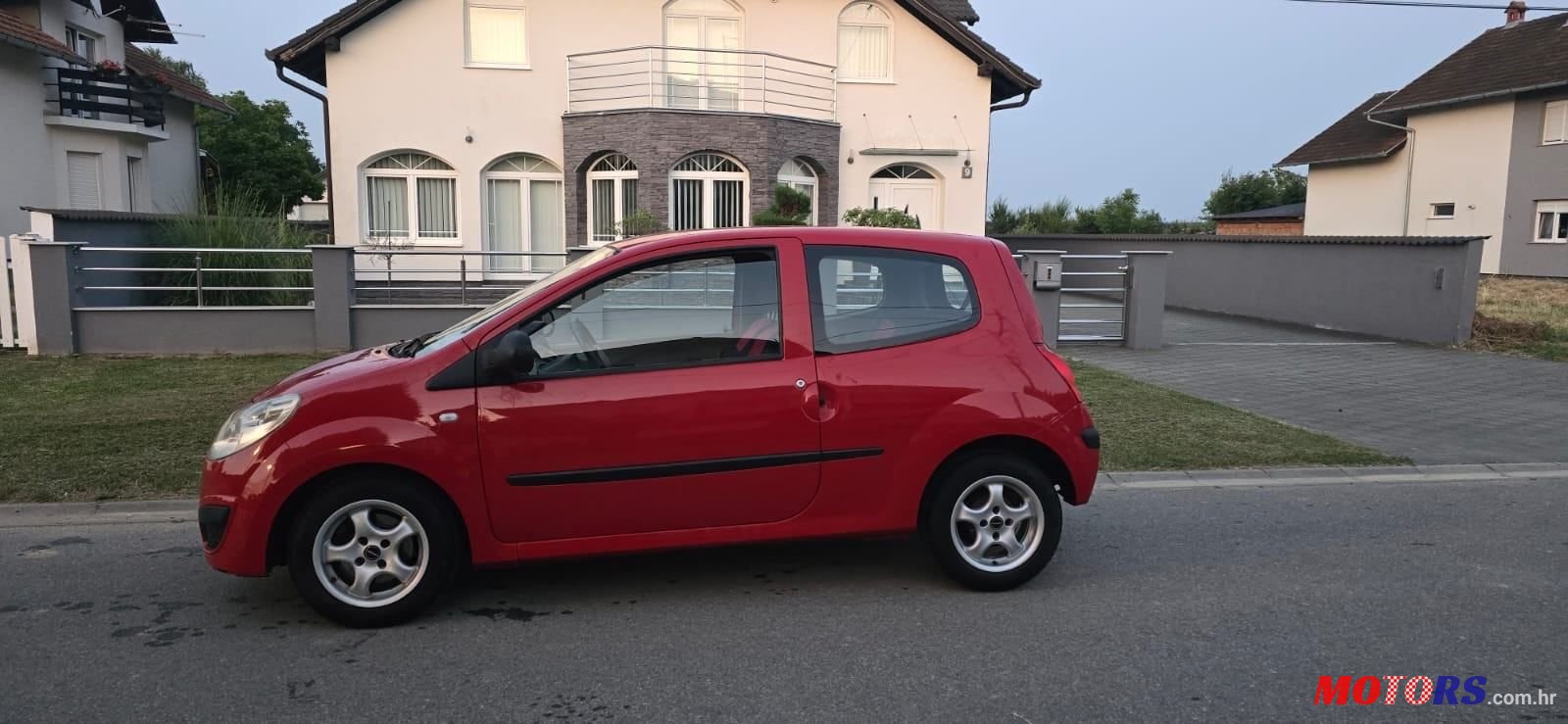 2008' Renault Twingo 1,2 photo #4