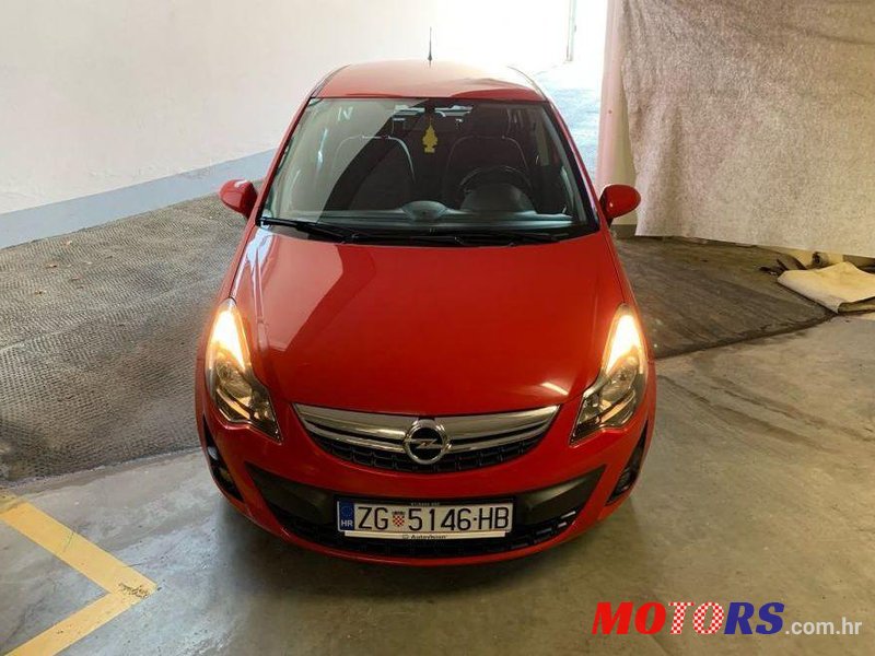 2014' Opel Corsa 1.3 Cdti photo #2