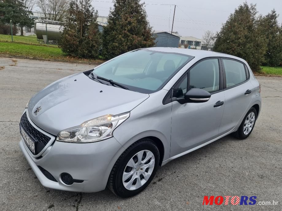 2015' Peugeot 208 1,4 Hdi photo #1