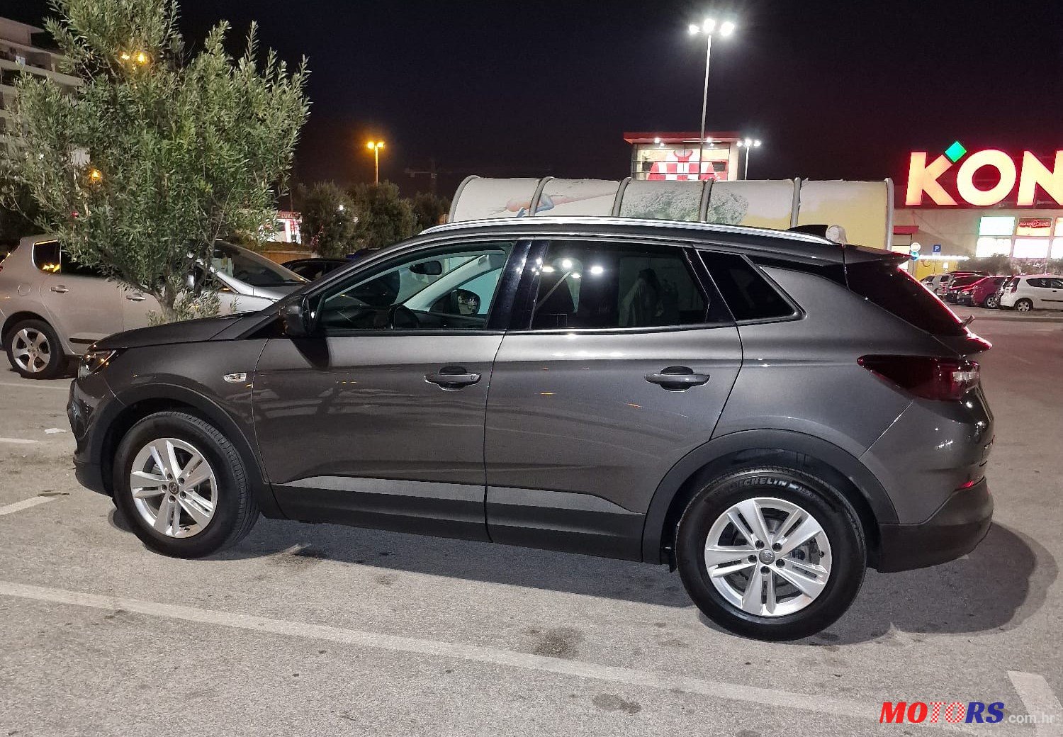 2019' Opel Grandland photo #5