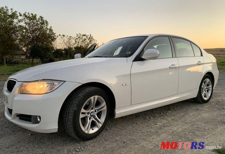 2012' BMW Serija 3 316D photo #1