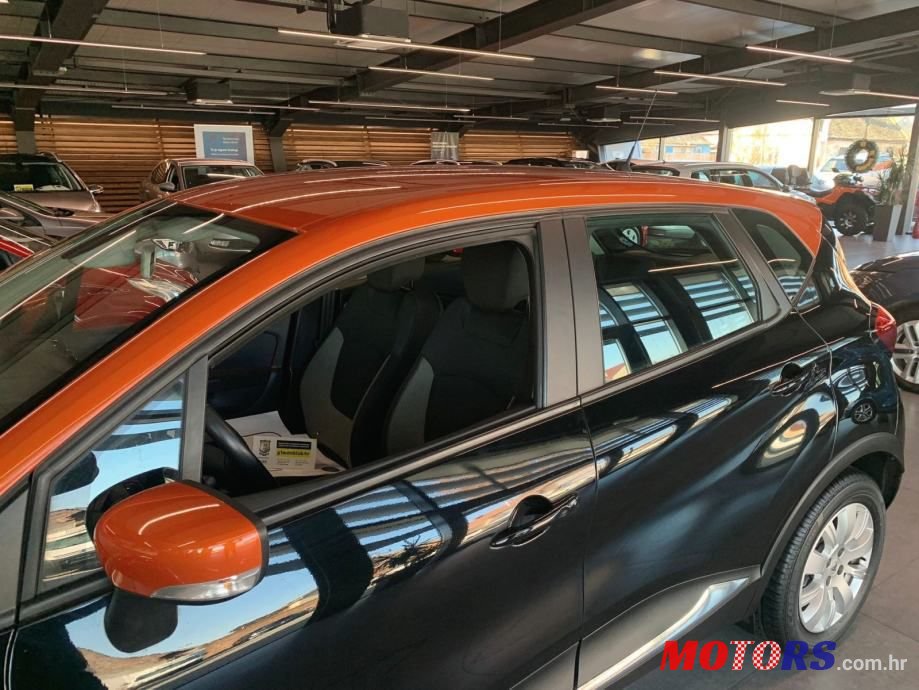 2015' Renault Captur photo #2