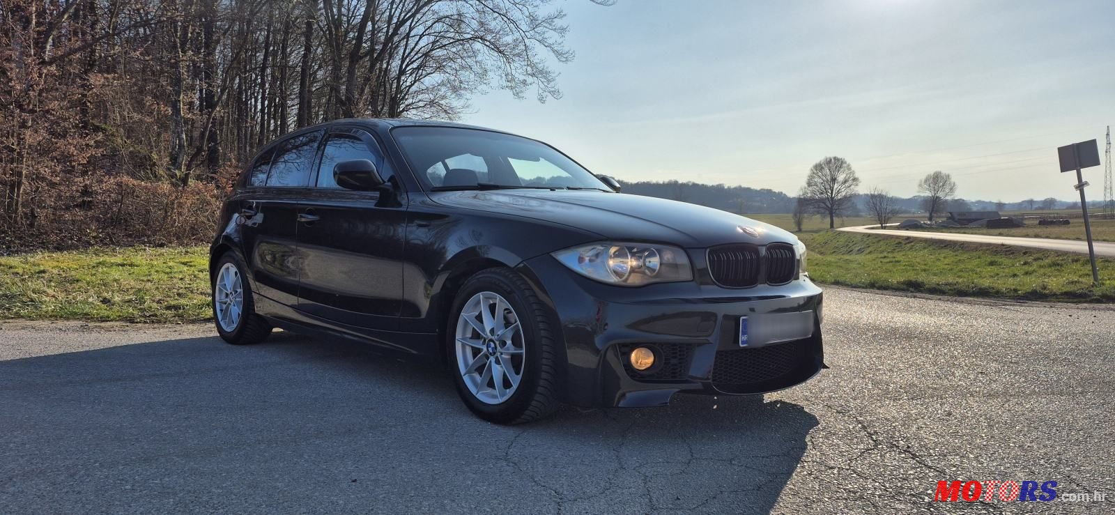 2010' BMW Serija 1 116D photo #2