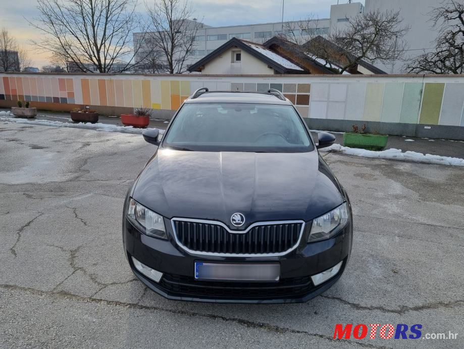 2015' Skoda Octavia Combi photo #2