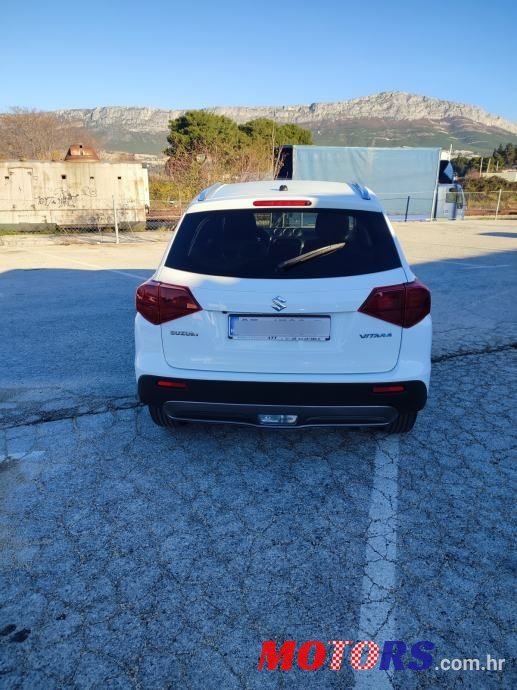 2019' Suzuki Vitara 1,0 photo #6