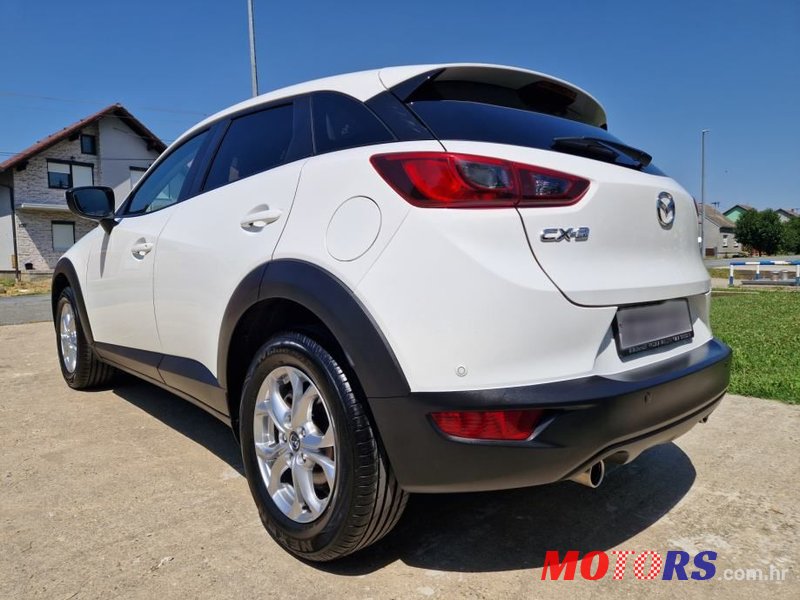 2016' Mazda CX-3 Cd105 photo #3