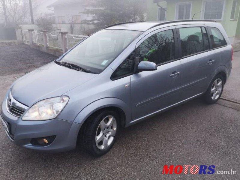 2008' Opel Zafira 1,9 Cdti photo #1