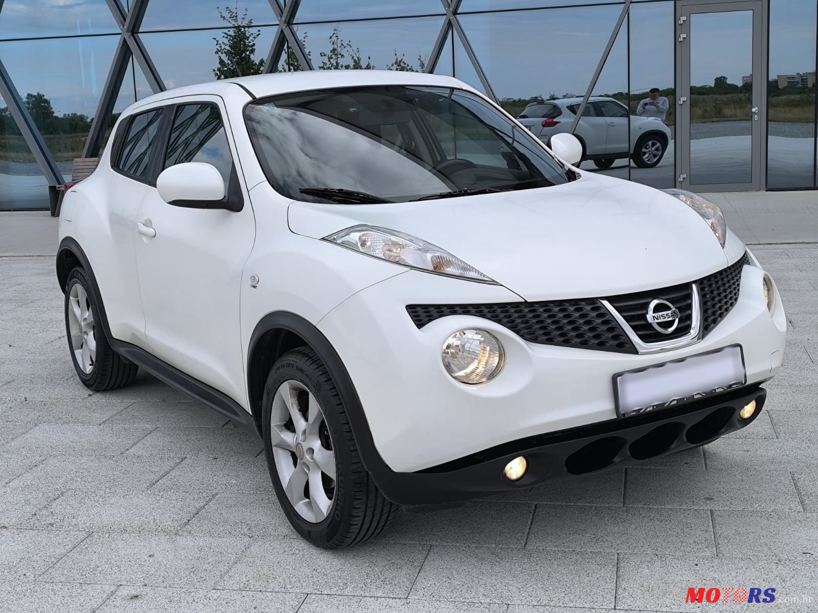 2011' Nissan Juke 1,6 16V Acenta photo #2