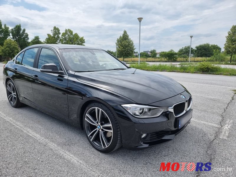 2013' BMW Serija 3 330D photo #6