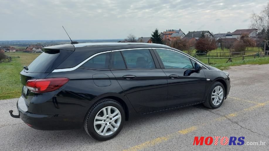 2019' Opel Astra Karavan photo #3