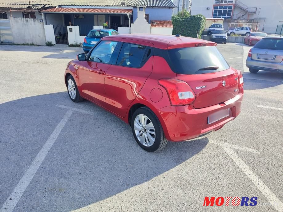 2020' Suzuki Swift 1,2 photo #4