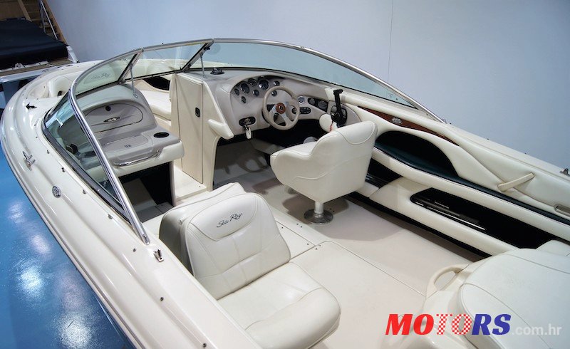 2000' Sea Ray 210 Signature photo #3