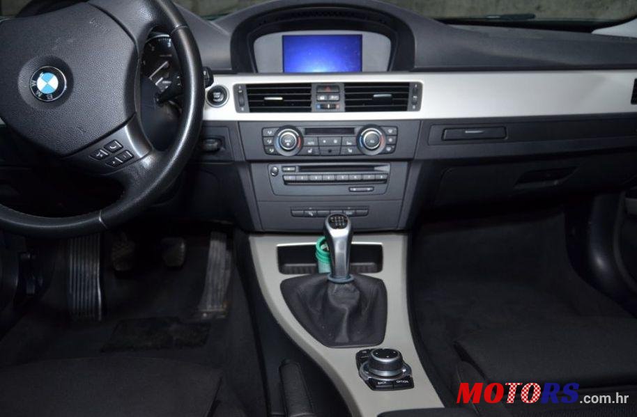 2012' BMW Serija 3 Touring 318D photo #1