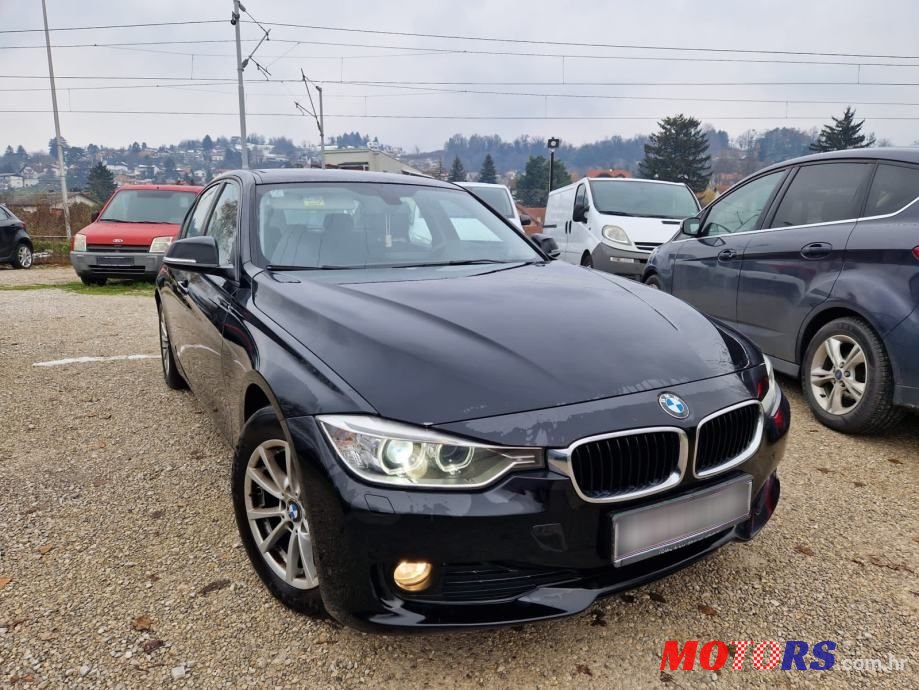 2014' BMW Serija 3 318D photo #3