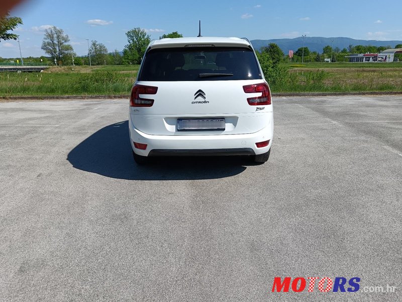 2018' Citroen C4 Grand Picasso photo #5