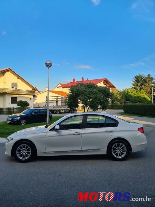 2012' BMW Serija 3 318D photo #4