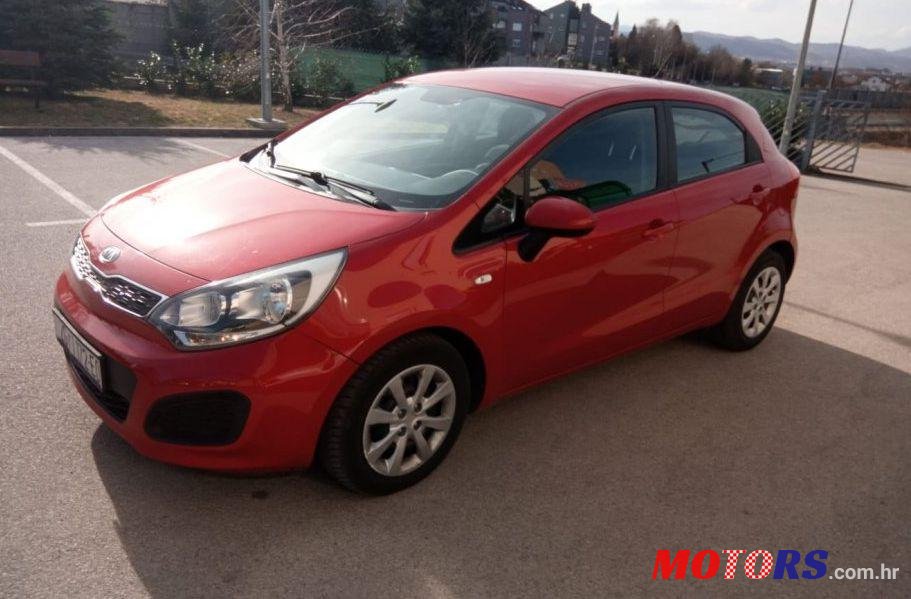 2011' Kia Rio 1,4 Crdi Ex photo #1