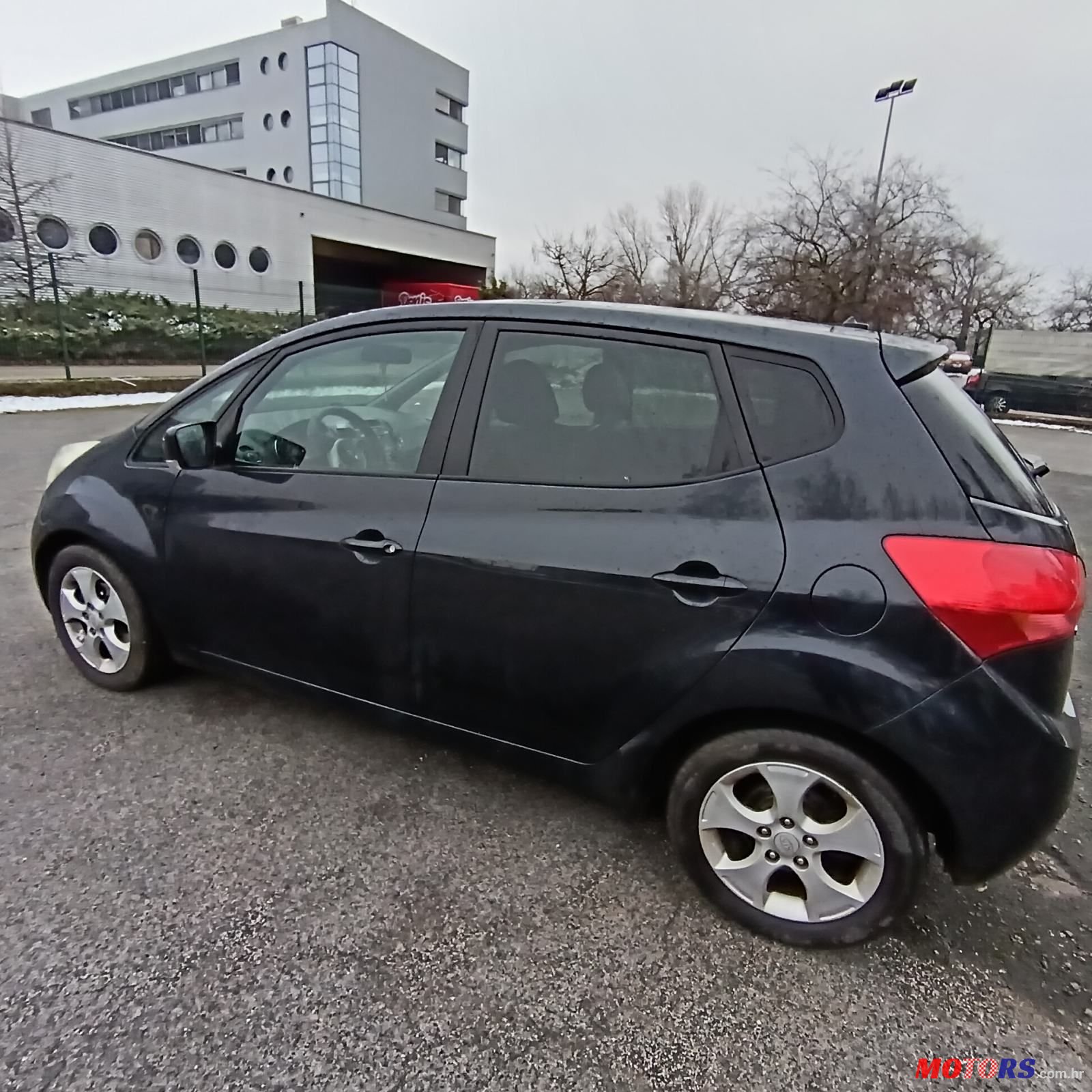 2010' Kia Venga 1,4 Crdi Lx Cool photo #1