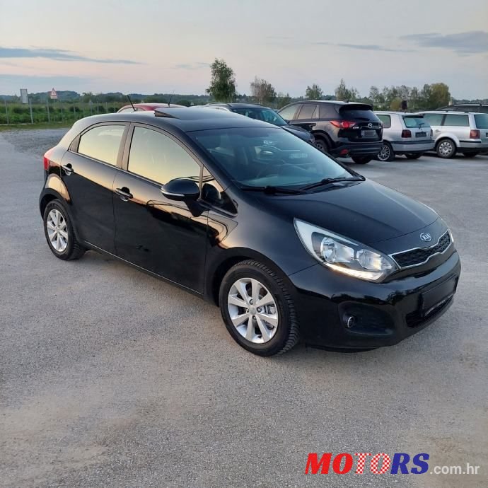 2013' Kia Rio 1,4 Crdi Ex photo #4