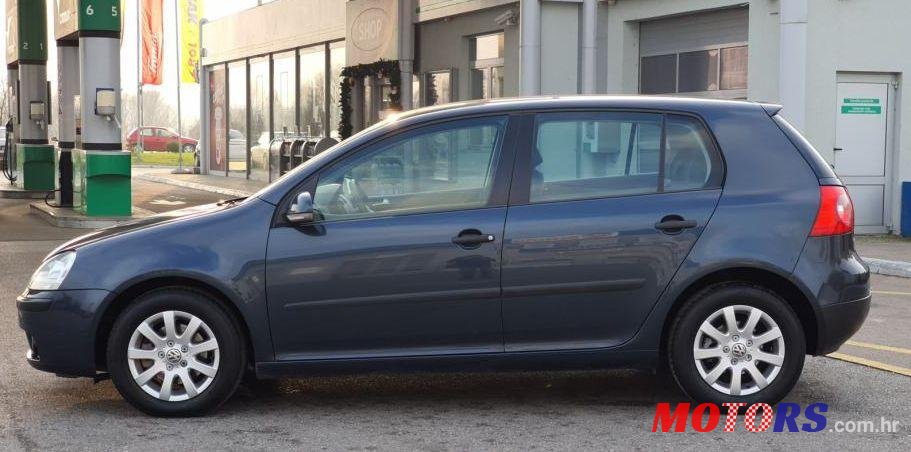 2004' Volkswagen Golf V 1,9 Tdi photo #1