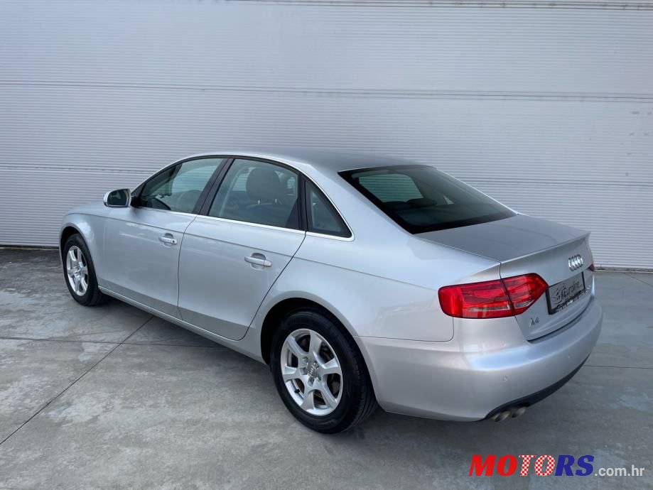 2010' Audi A4 2,0 Tdi photo #3