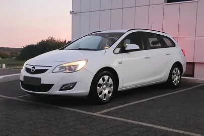2012' Opel Astra 1,3 Cdti