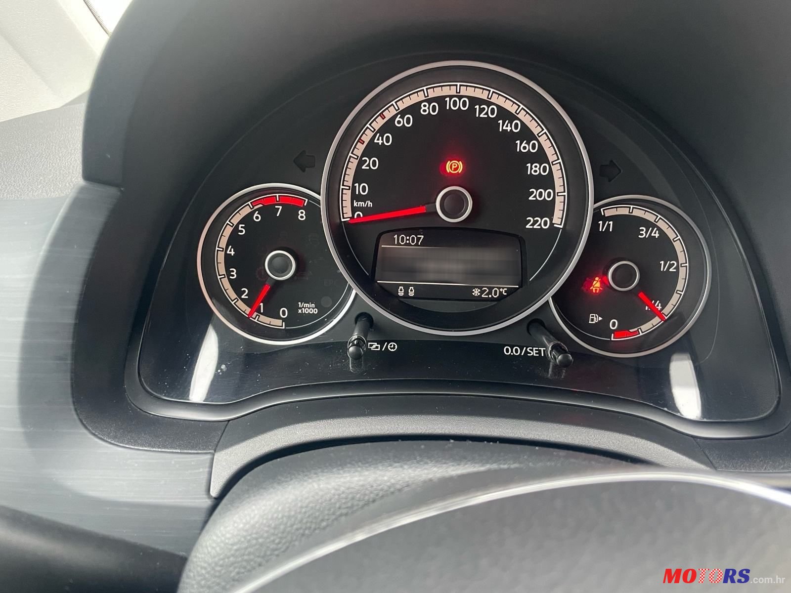 2017' Volkswagen Up! 1,0 photo #6