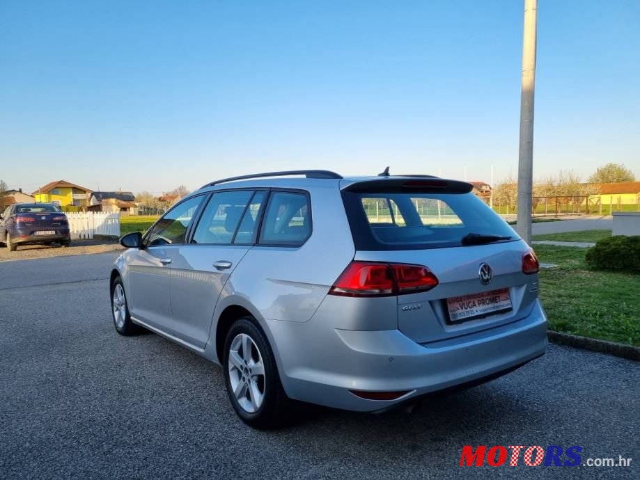 2015' Volkswagen Golf 7 Variant photo #3