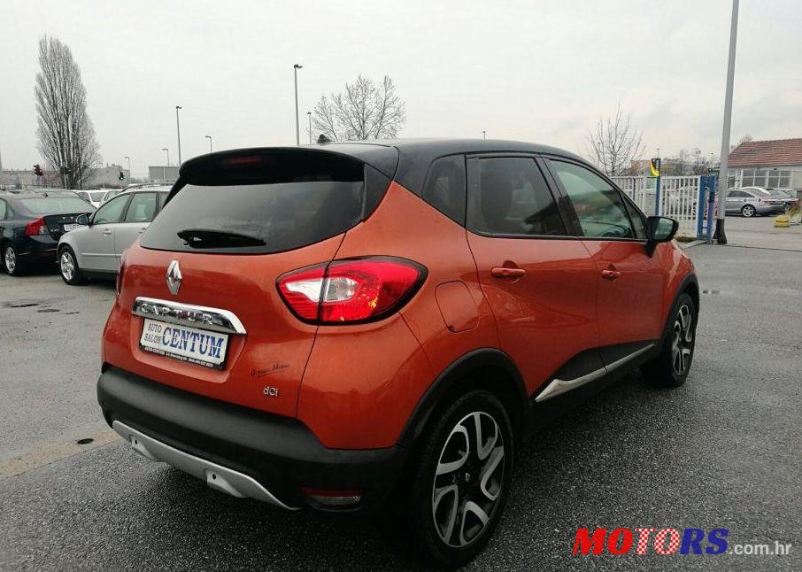 2013' Renault Captur Dci 90 photo #2