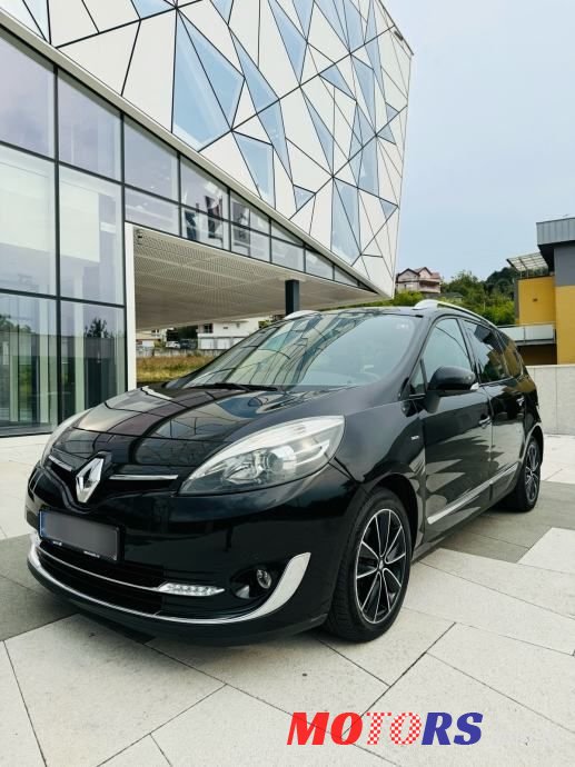 2013' Renault Grand Scenic Dci 130 photo #5