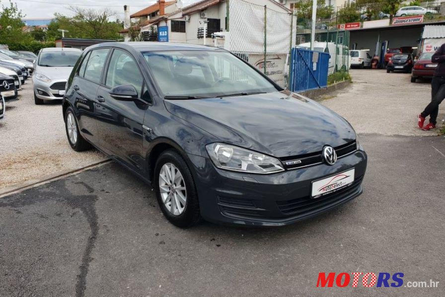 2016' Volkswagen Golf VII 1,6 Tdi photo #1